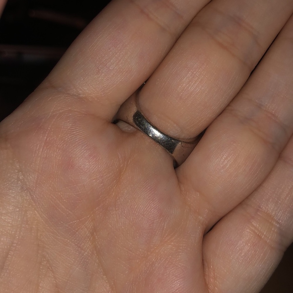 Sterling Silver Ring w/Real White & Black Diamonds - Picture 2 of 2